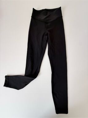 Lululemon Black High Rise Crop Leggings 2